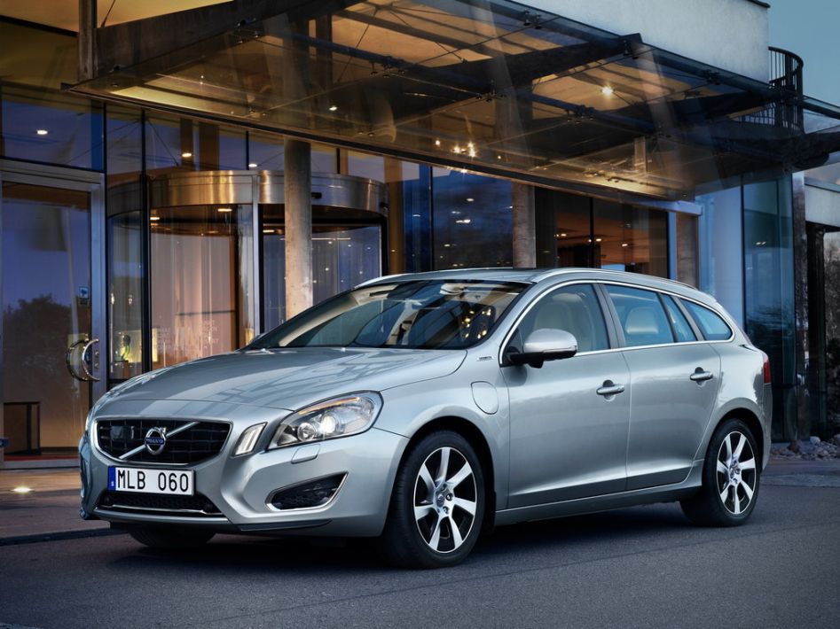 Volvo V60 Spezifikationen und Ausstattung - amsteuer.de