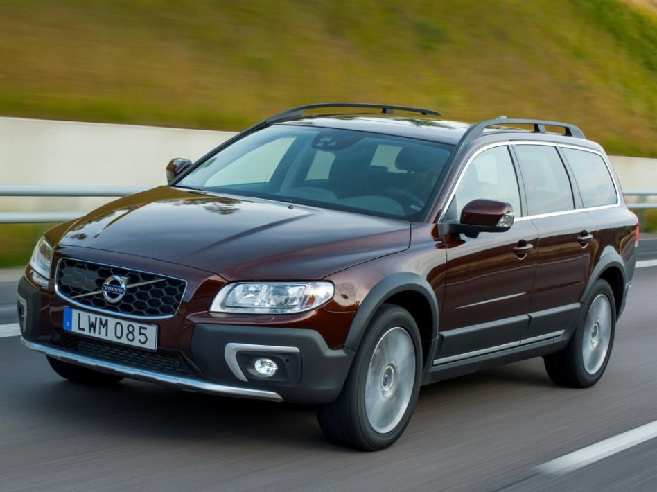 Volvo XC70 Spezifikationen und Ausstattung - amsteuer.de